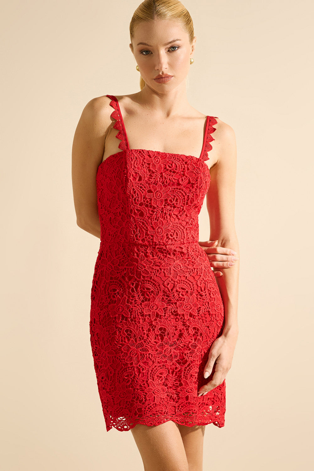 Vestido Curto Lamour - AVERARA