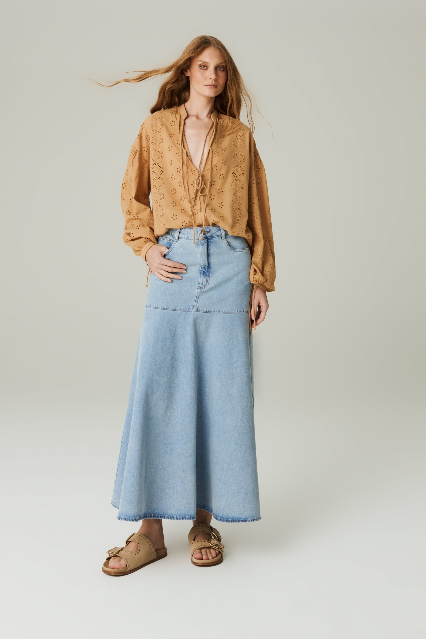 Bata Laise - HOOD MOOD