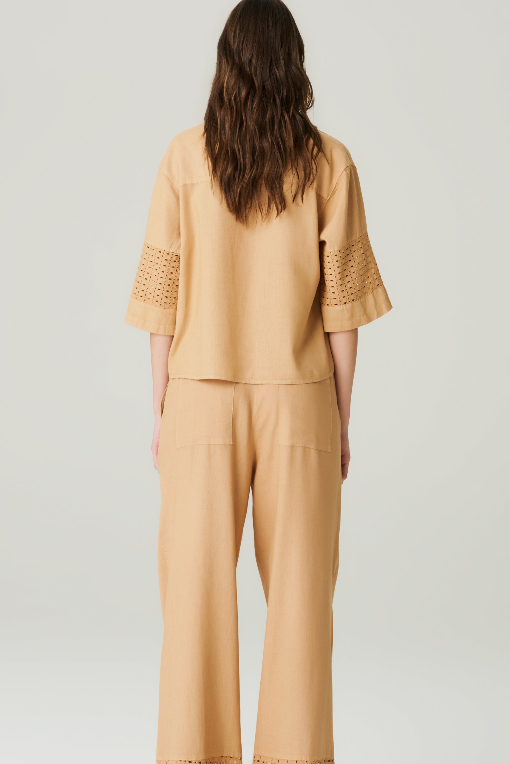 Camisa Linho com Laise - HOOD MOOD