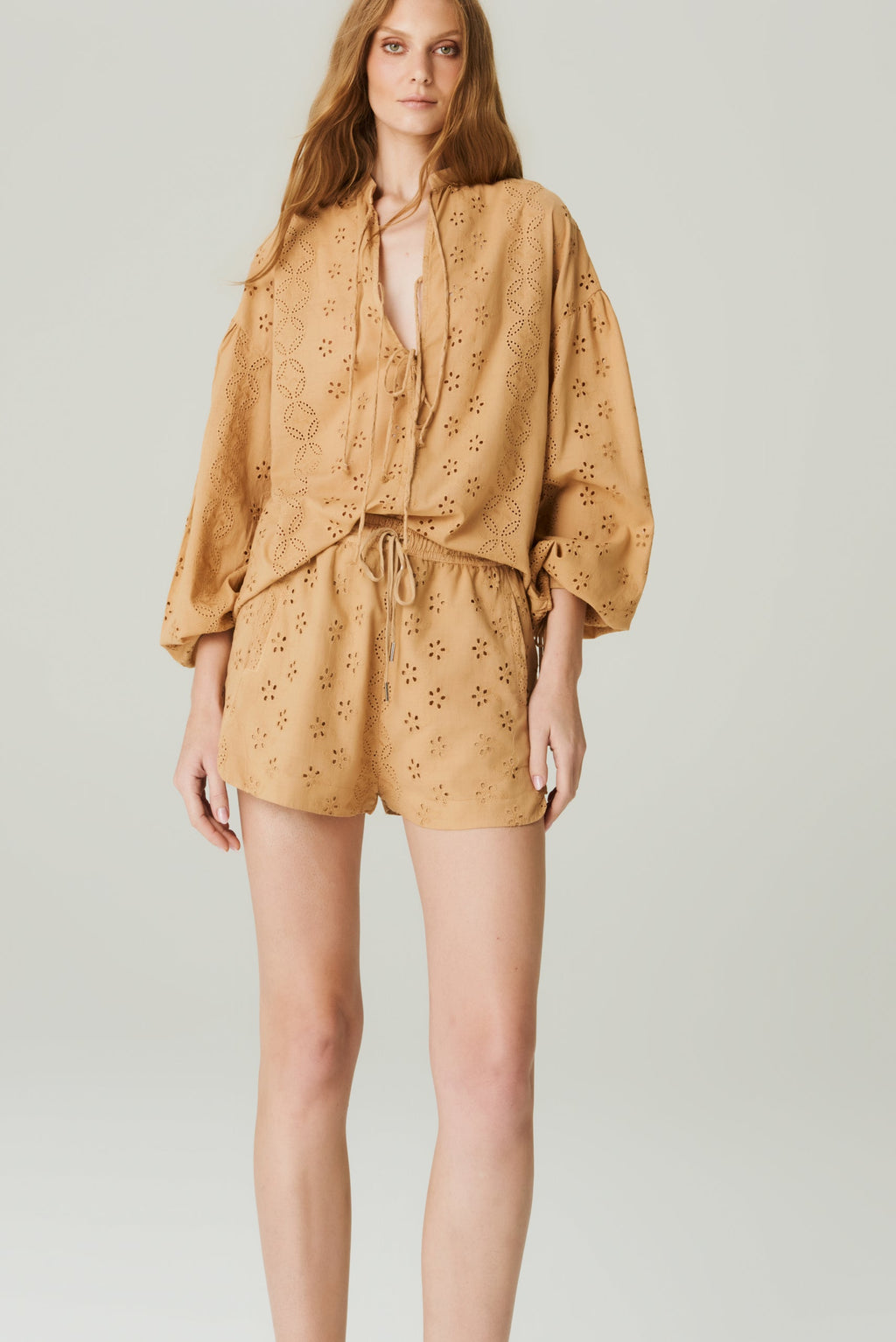 Shorts Laise - HOOD MOOD